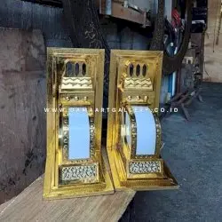 Lampu Dinding Masjid Nabawi Kuningan
